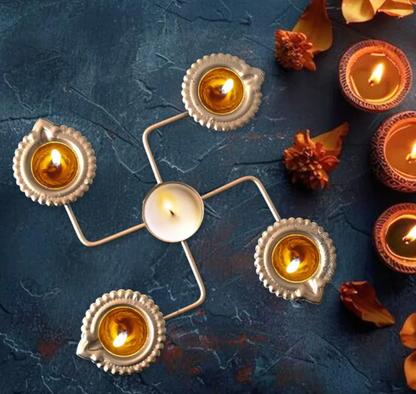 Swastik Urli Diya